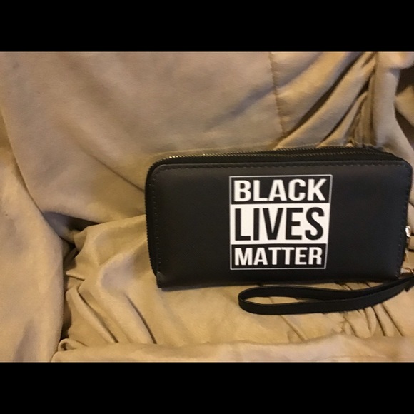 Wallet - Picture 2 of 2